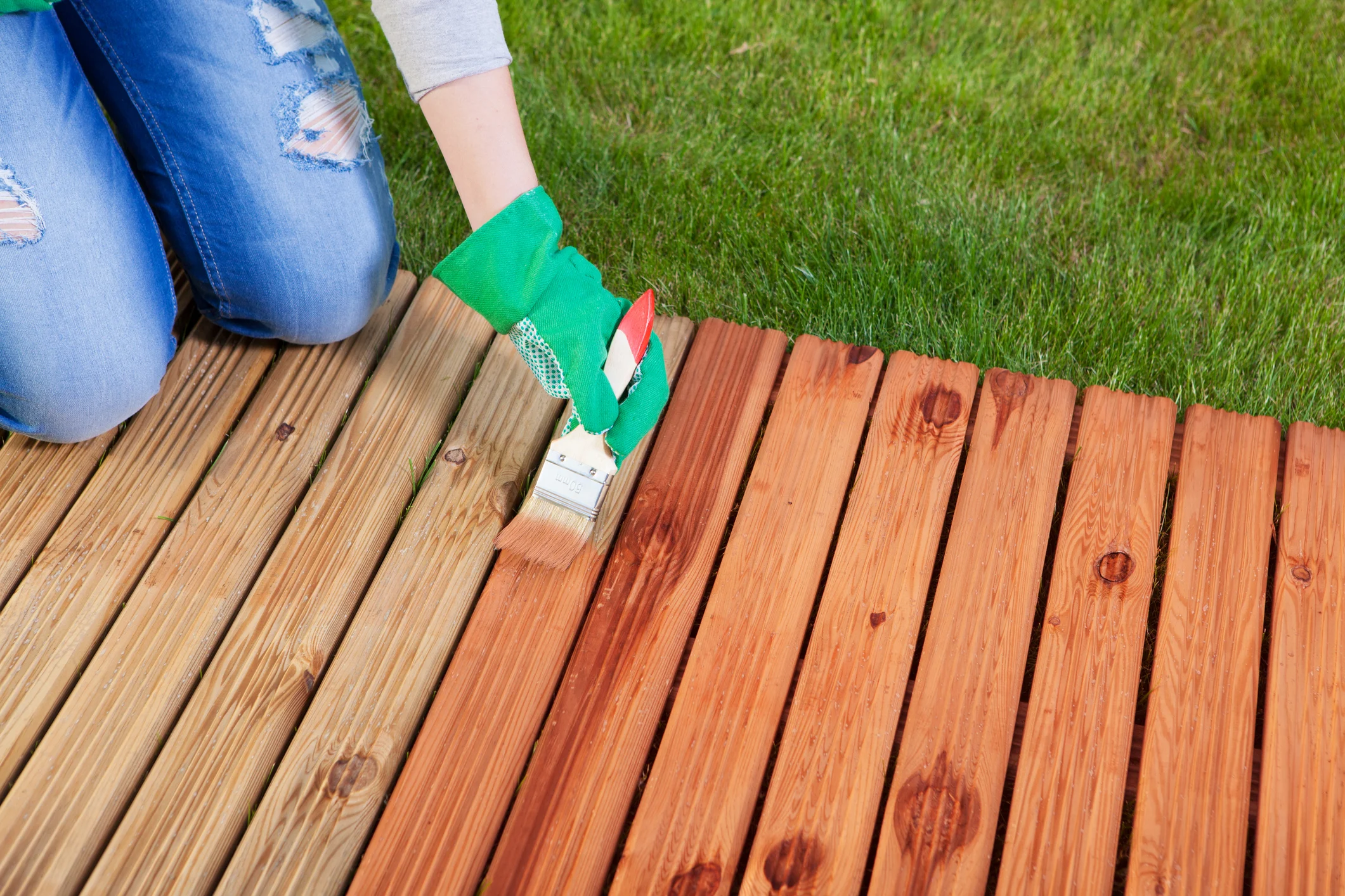 tip for staining deck
